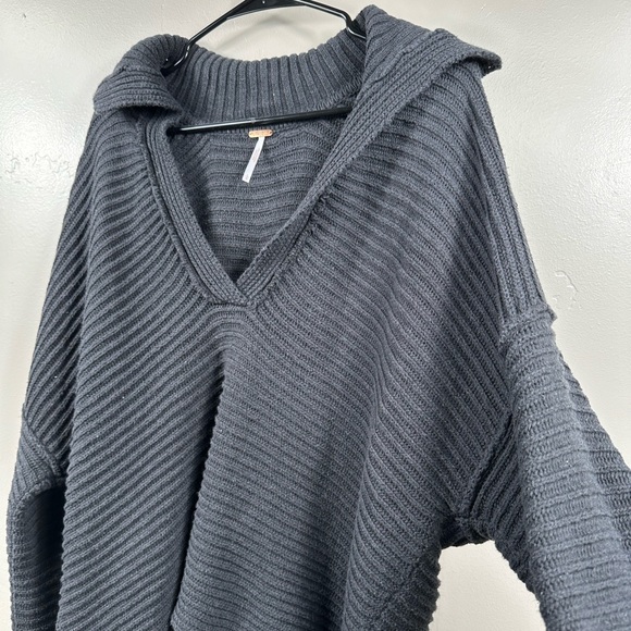Free People Marlie Deep V Neck Ribbed Sweater in Black Size Large - Picture 7 of 10